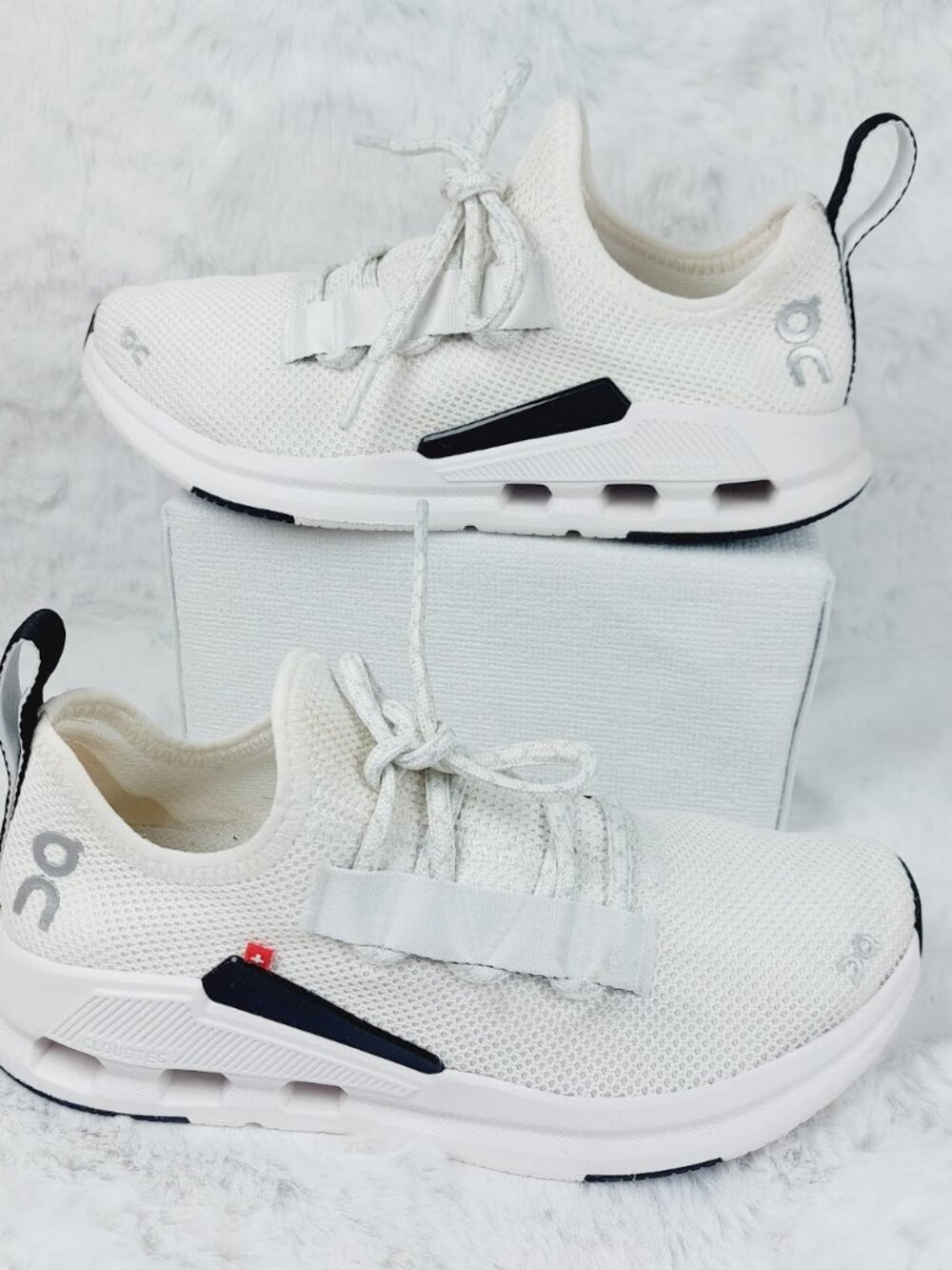 On Running Cloudeasy Women's Undyed White Lace-Up Road Running Shoes Size US 6 - Picture 2 of 10